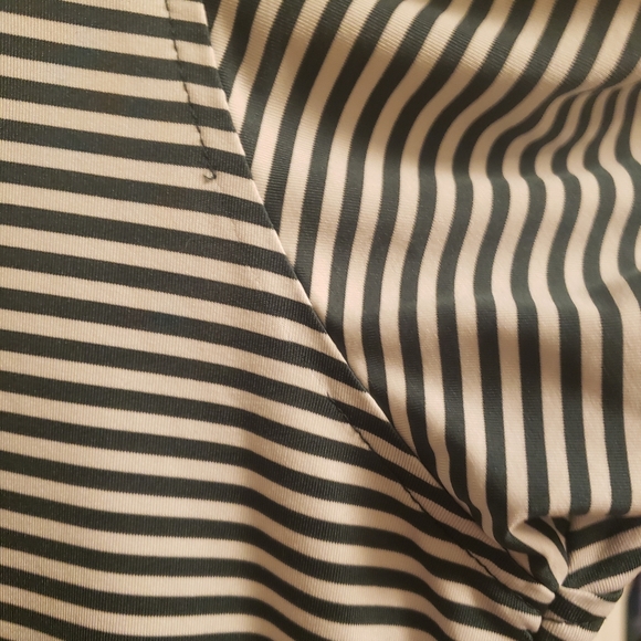 FootJoy Sea Island Striped Polo XL - Picture 4 of 6